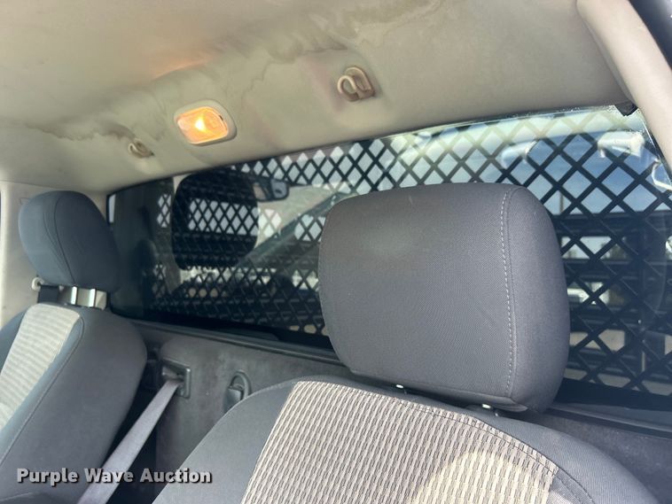 image for item EG1493 2011 Dodge Ram 4500HD flatbed truck