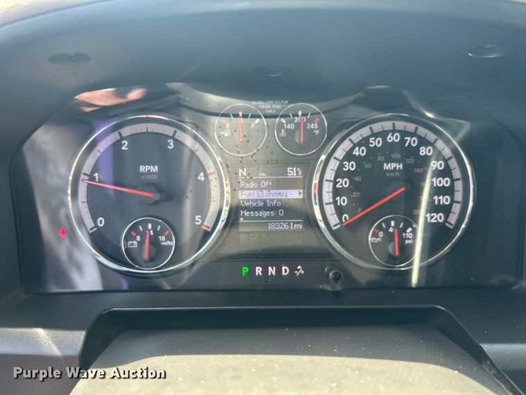 image for item EG1493 2011 Dodge Ram 4500HD flatbed truck