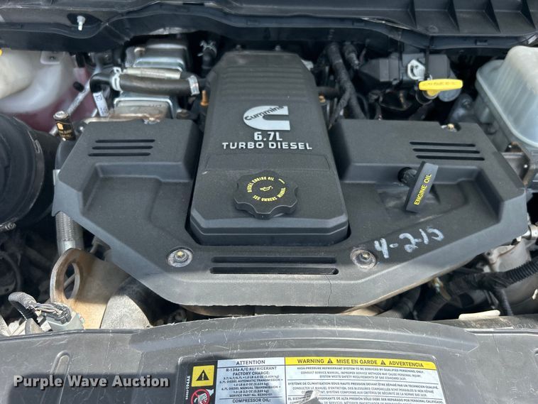 image for item EG1493 2011 Dodge Ram 4500HD flatbed truck