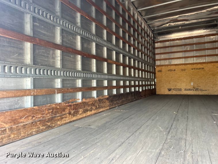 image for item EG1496 2015 International  4300 SBA box truck