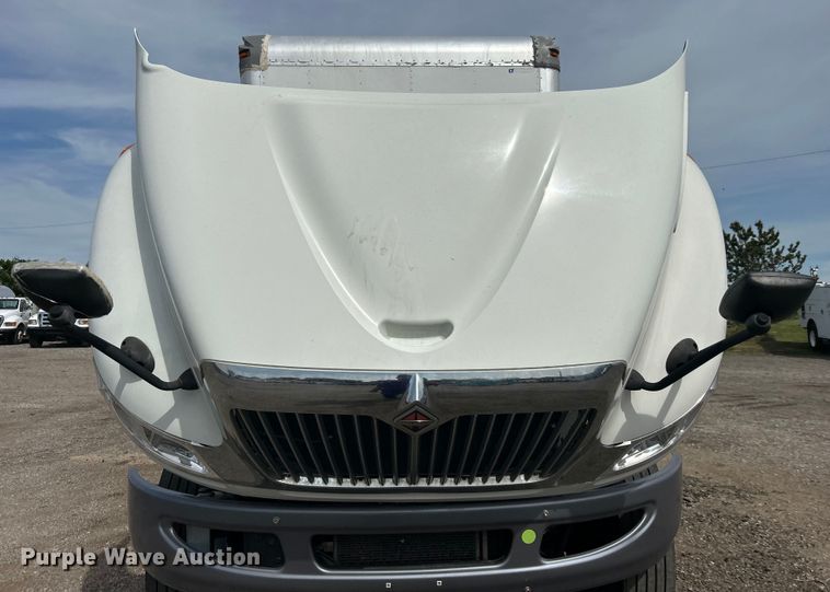 image for item EG1496 2015 International  4300 SBA box truck