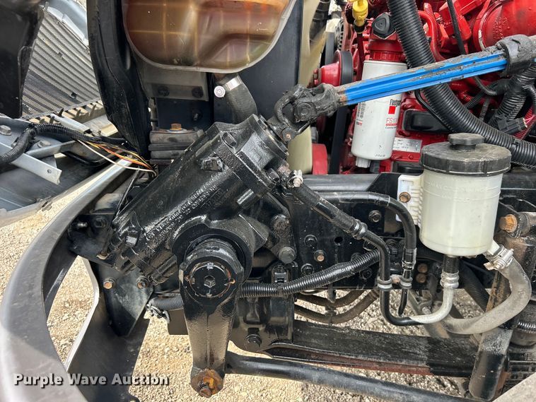 image for item EG1496 2015 International  4300 SBA box truck