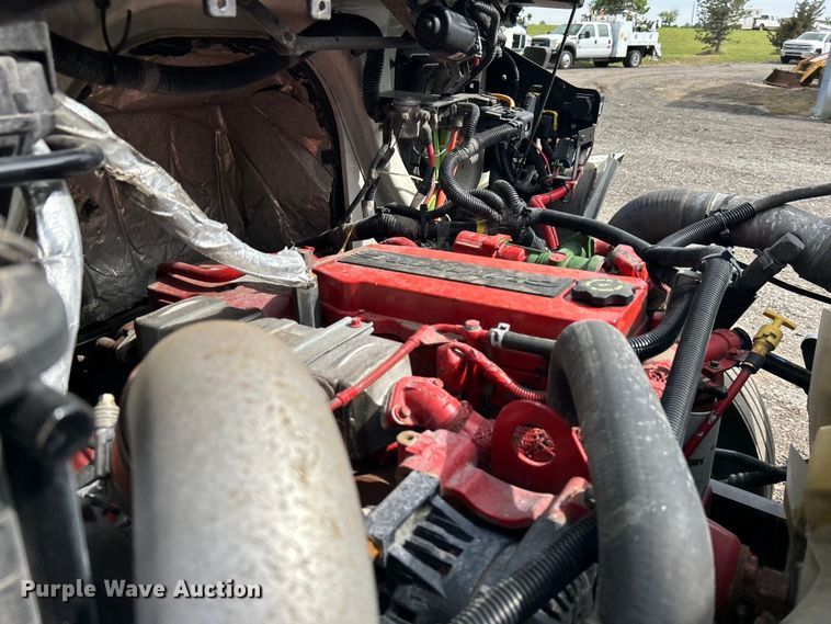 image for item EG1496 2015 International  4300 SBA box truck