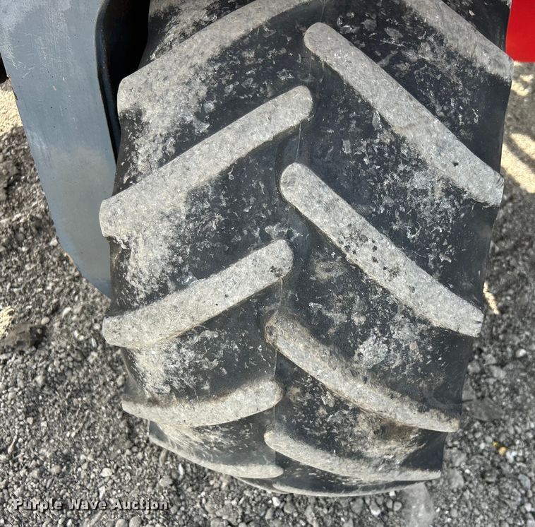 image for item EG1497 2001 Moffett M5500 forklift