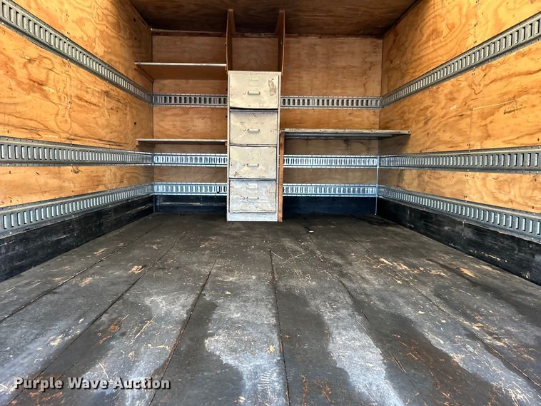 image for item EG1500 2015 Isuzu  NPR box truck