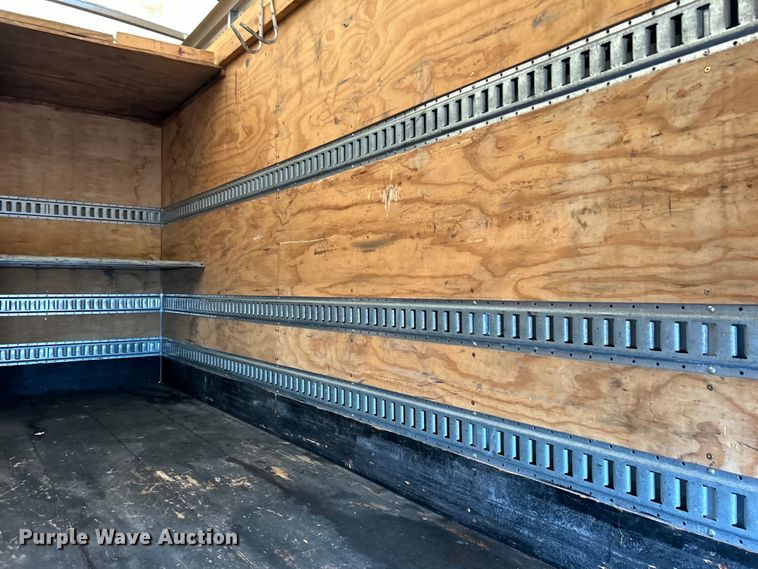 image for item EG1500 2015 Isuzu  NPR box truck