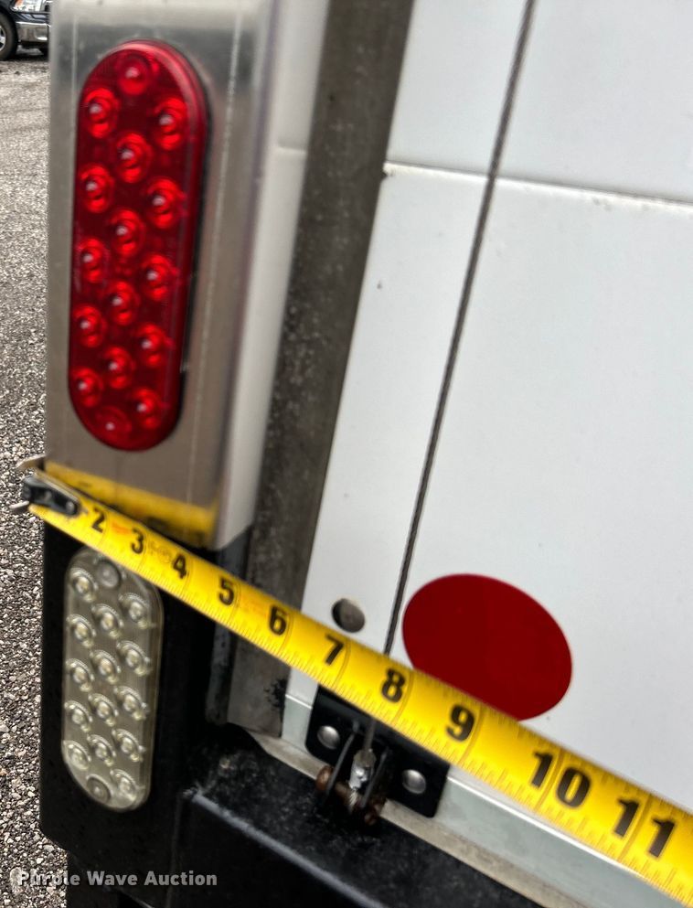 image for item EG1500 2015 Isuzu  NPR box truck