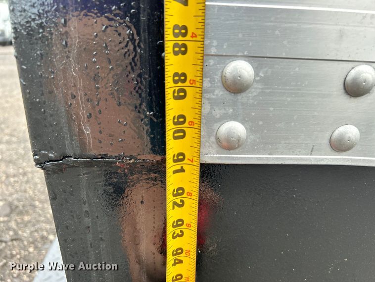 image for item EG1500 2015 Isuzu  NPR box truck