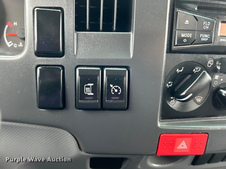 image for item EG1500 2015 Isuzu  NPR box truck