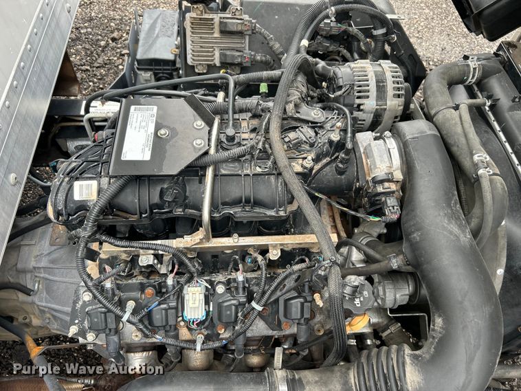 image for item EG1500 2015 Isuzu  NPR box truck