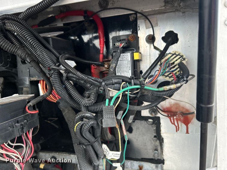 image for item EG1513 2018 Freightliner  MT45 delivery truck