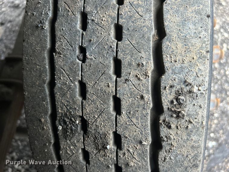 image for item EG1513 2018 Freightliner  MT45 delivery truck