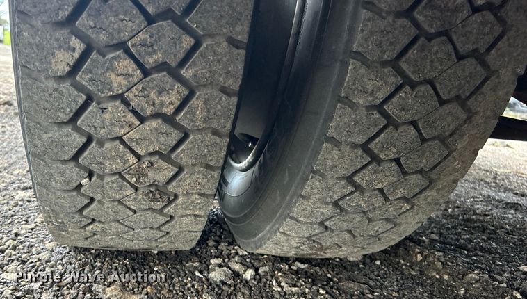 image for item EG1513 2018 Freightliner  MT45 delivery truck