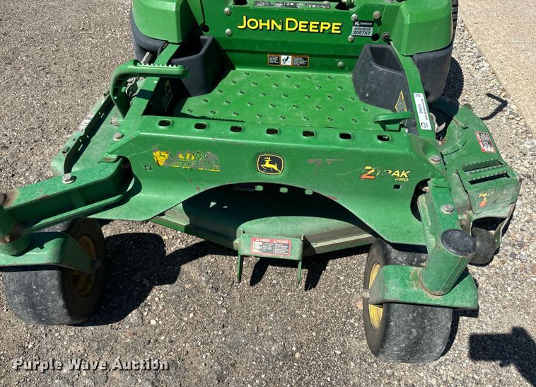 image for item EH5474 John Deere Z820A ZTR lawn mower