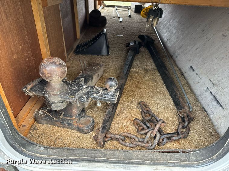 image for item EH6571 2001 Nomad camper