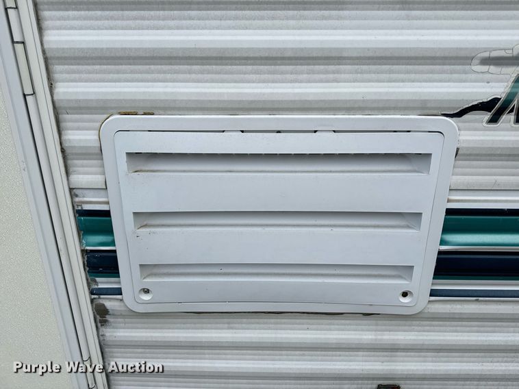 image for item EH6571 2001 Nomad camper