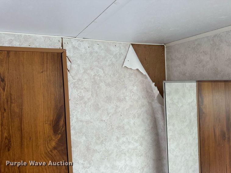 image for item EH6571 2001 Nomad camper