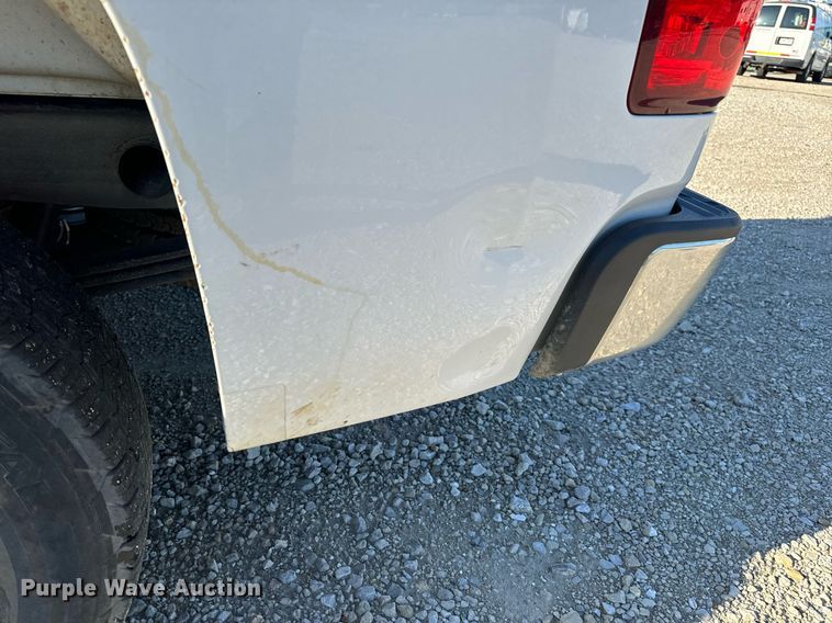image for item EH6652 2012 Chevrolet Silverado 1500 pickup truck