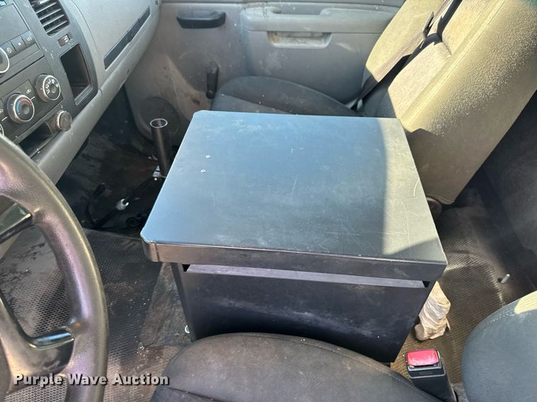 image for item EH6652 2012 Chevrolet Silverado 1500 pickup truck