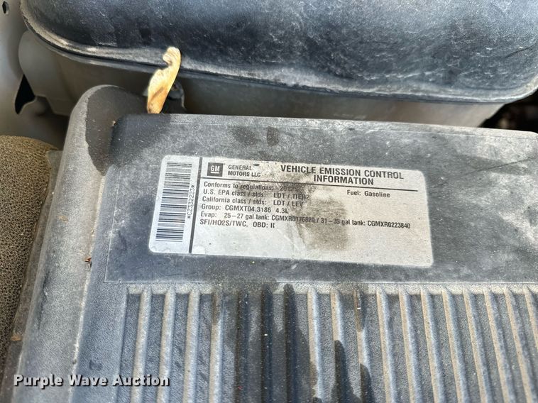 image for item EH6652 2012 Chevrolet Silverado 1500 pickup truck