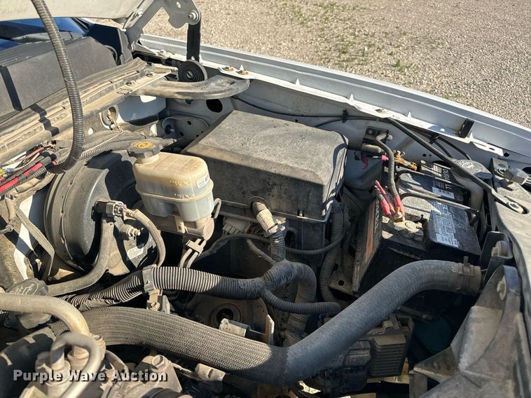 image for item EH6652 2012 Chevrolet Silverado 1500 pickup truck