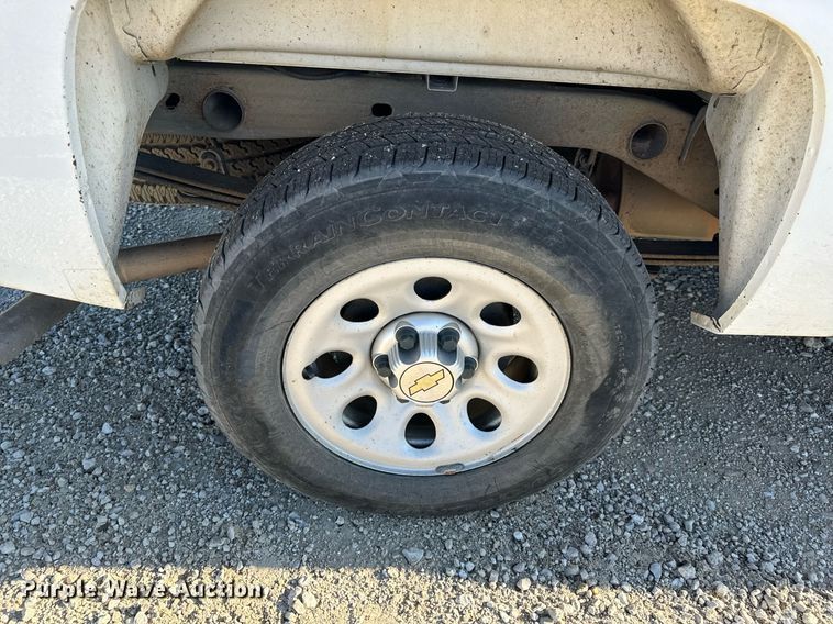 image for item EH6652 2012 Chevrolet Silverado 1500 pickup truck