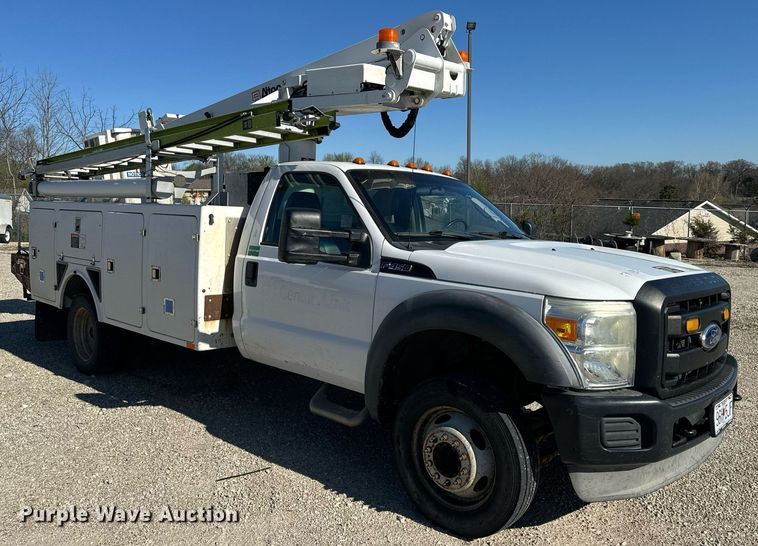 image for item EH6653 2011 Ford F450 Super Duty XL bucket truck