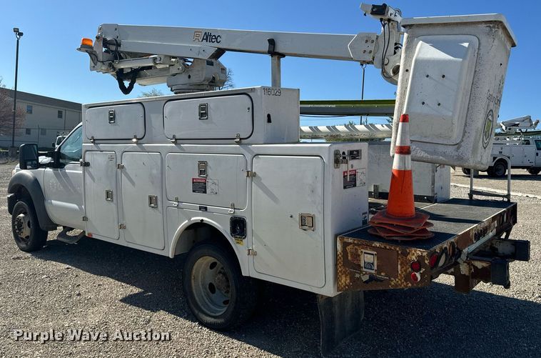 image for item EH6653 2011 Ford F450 Super Duty XL bucket truck