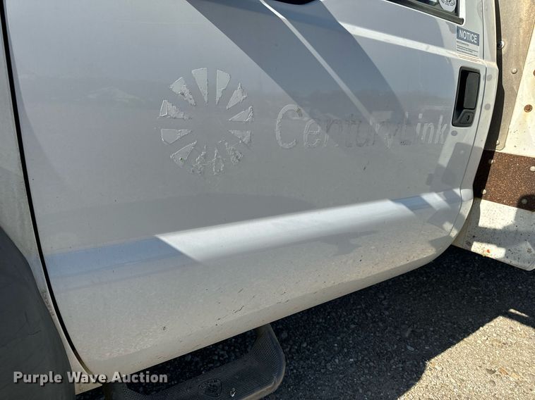 image for item EH6653 2011 Ford F450 Super Duty XL bucket truck