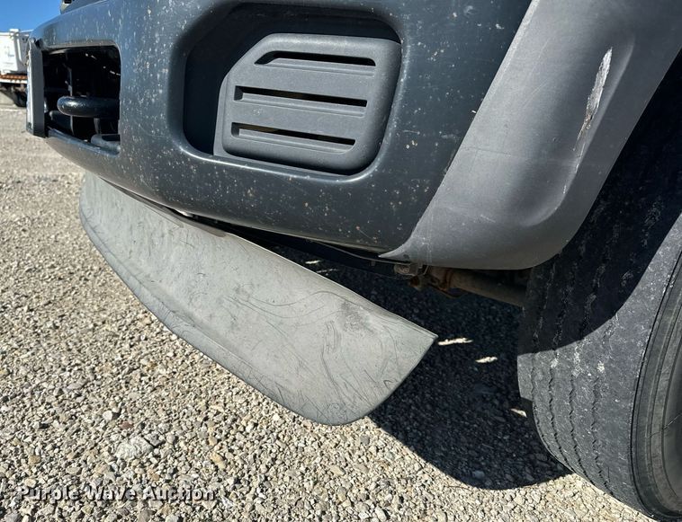 image for item EH6653 2011 Ford F450 Super Duty XL bucket truck