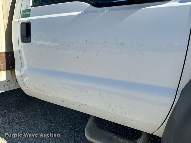 image for item EH6653 2011 Ford F450 Super Duty XL bucket truck