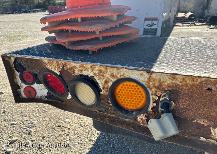 image for item EH6653 2011 Ford F450 Super Duty XL bucket truck