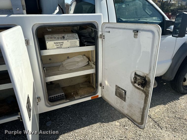 image for item EH6653 2011 Ford F450 Super Duty XL bucket truck