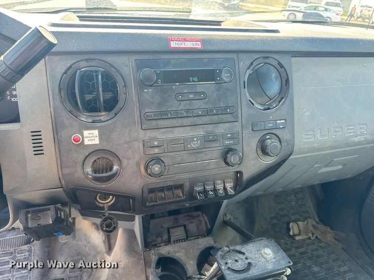 image for item EH6653 2011 Ford F450 Super Duty XL bucket truck