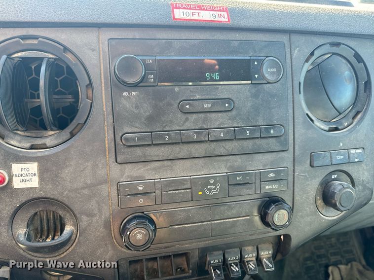 image for item EH6653 2011 Ford F450 Super Duty XL bucket truck