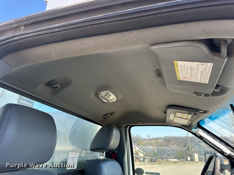 image for item EH6653 2011 Ford F450 Super Duty XL bucket truck