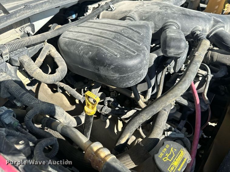 image for item EH6653 2011 Ford F450 Super Duty XL bucket truck