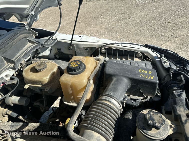 image for item EH6653 2011 Ford F450 Super Duty XL bucket truck