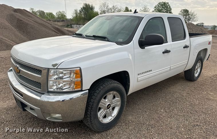image for item EH6674 2012 Chevrolet Silverado 1500 Crew Cab pickup truck