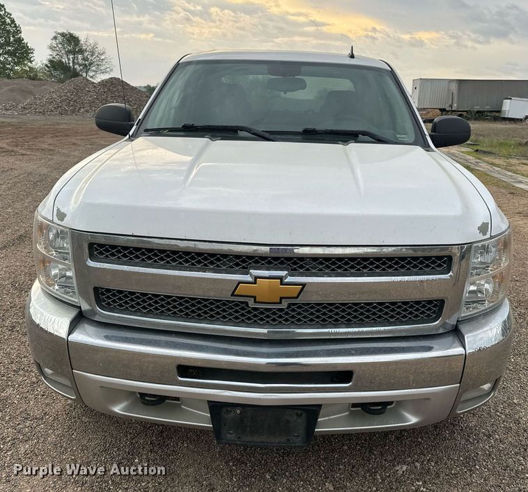 image for item EH6674 2012 Chevrolet Silverado 1500 Crew Cab pickup truck