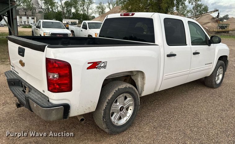 image for item EH6674 2012 Chevrolet Silverado 1500 Crew Cab pickup truck