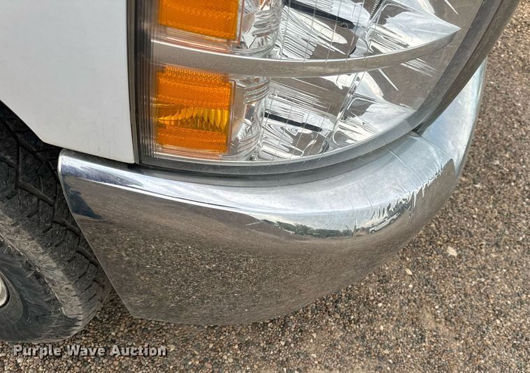 image for item EH6674 2012 Chevrolet Silverado 1500 Crew Cab pickup truck