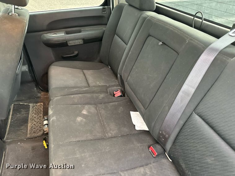 image for item EH6674 2012 Chevrolet Silverado 1500 Crew Cab pickup truck