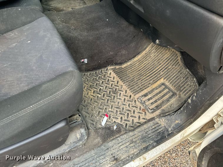 image for item EH6674 2012 Chevrolet Silverado 1500 Crew Cab pickup truck