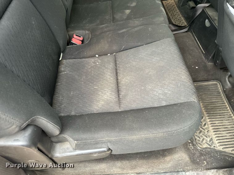 image for item EH6674 2012 Chevrolet Silverado 1500 Crew Cab pickup truck