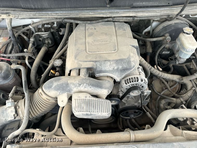 image for item EH6674 2012 Chevrolet Silverado 1500 Crew Cab pickup truck