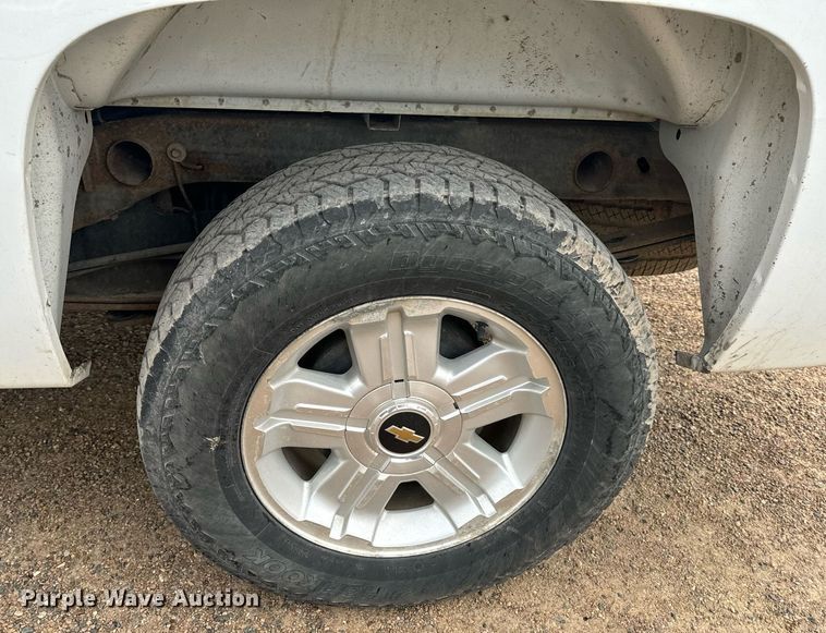 image for item EH6674 2012 Chevrolet Silverado 1500 Crew Cab pickup truck