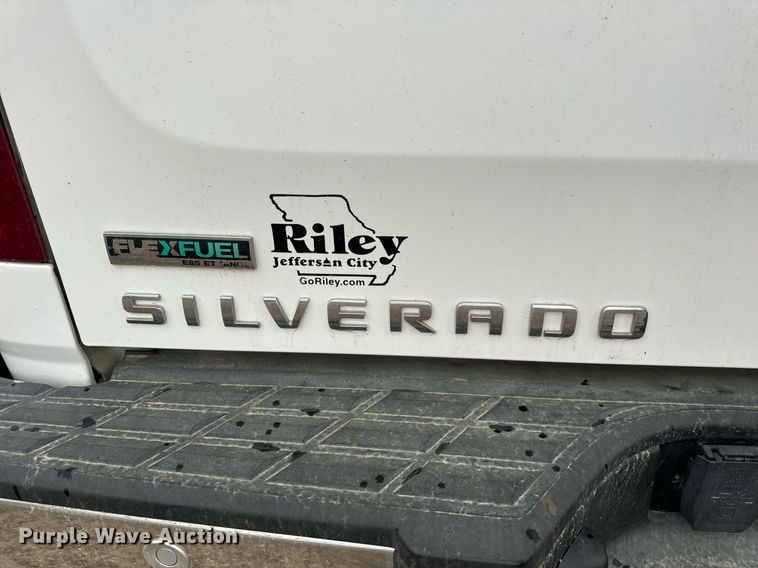 image for item EH6674 2012 Chevrolet Silverado 1500 Crew Cab pickup truck