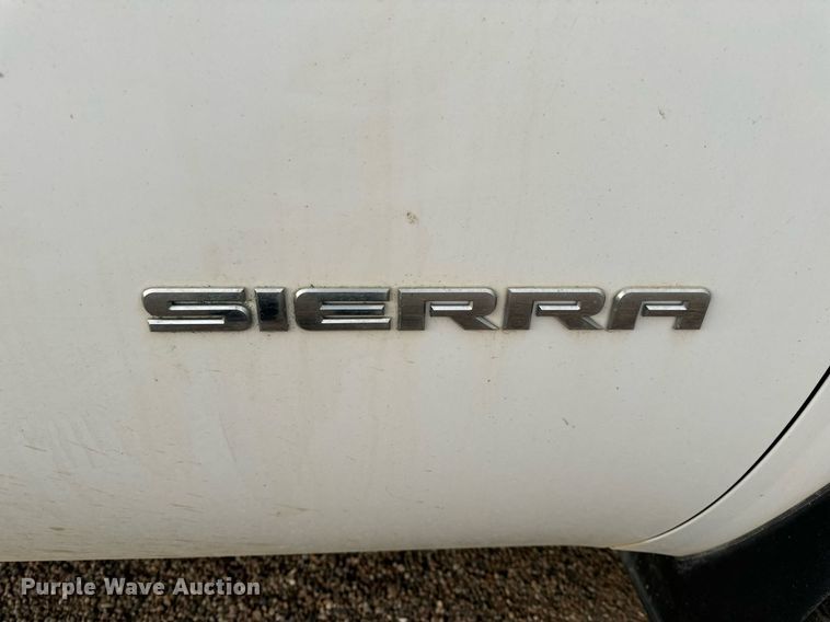 image for item EH6675 2013 GMC Sierra 1500 pickup truck