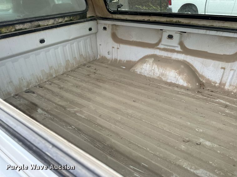 image for item EH6680 2012 Chevrolet Silverado 1500 Ext. Cab pickup truck